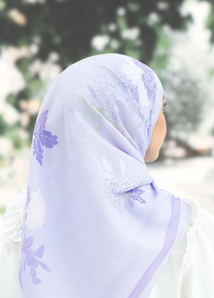 Model Wearing Printed Cotton Scarf Back View With Outdoor Background