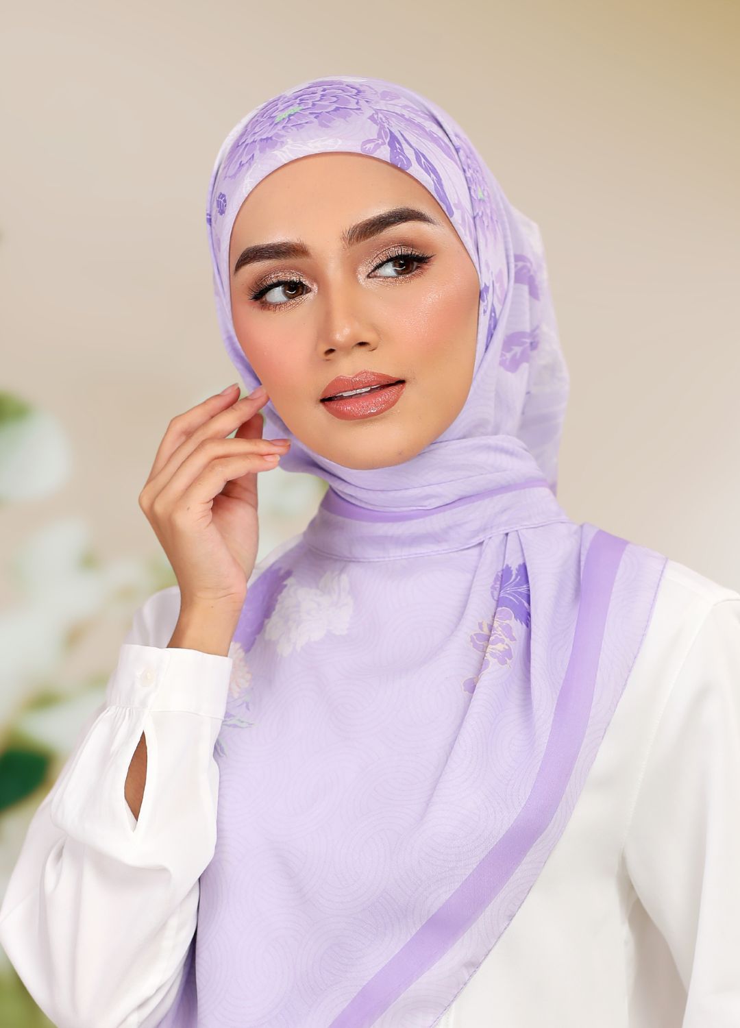 Printed Floral Cotton Tudung Bawal purple